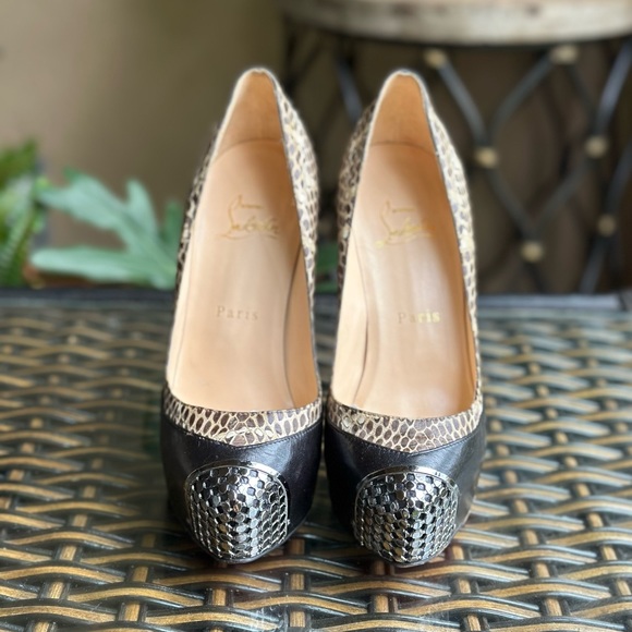 CHRISTIAN LOUBOUTIN snake skin, metal toe platform pumps - Picture 2 of 8